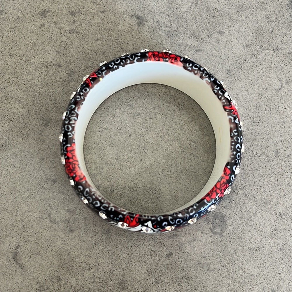 Go Dawgs! Bulldogs, Roses, & Rhinestones bangle - Picture 5 of 6